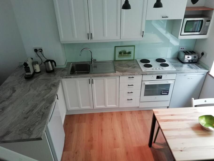 2 Bed Villa With Full Use Of Site Facilities New Quay Eksteriør bilde