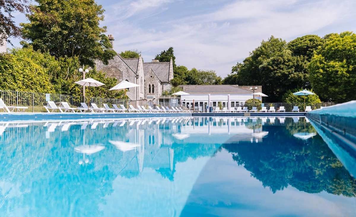 Cornwall Family Friendly Villa With Free Use Of Pool, Soft Play, Mini Golf, Tennis, Gym, Fitness Classes, Sauna And Ice Baths New Quay Eksteriør bilde